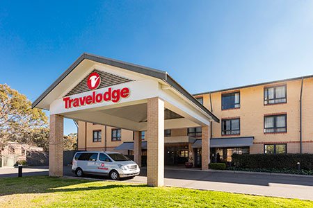 travelodge-hotel-macquarie-north-ryde-exterior-2015-450x300.jpg
